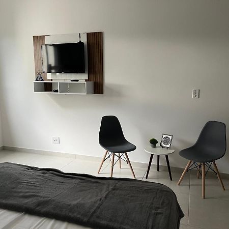 Estudio Cancao Nova Condominio Da Fe Кашуейра-Пауліста Екстер'єр фото